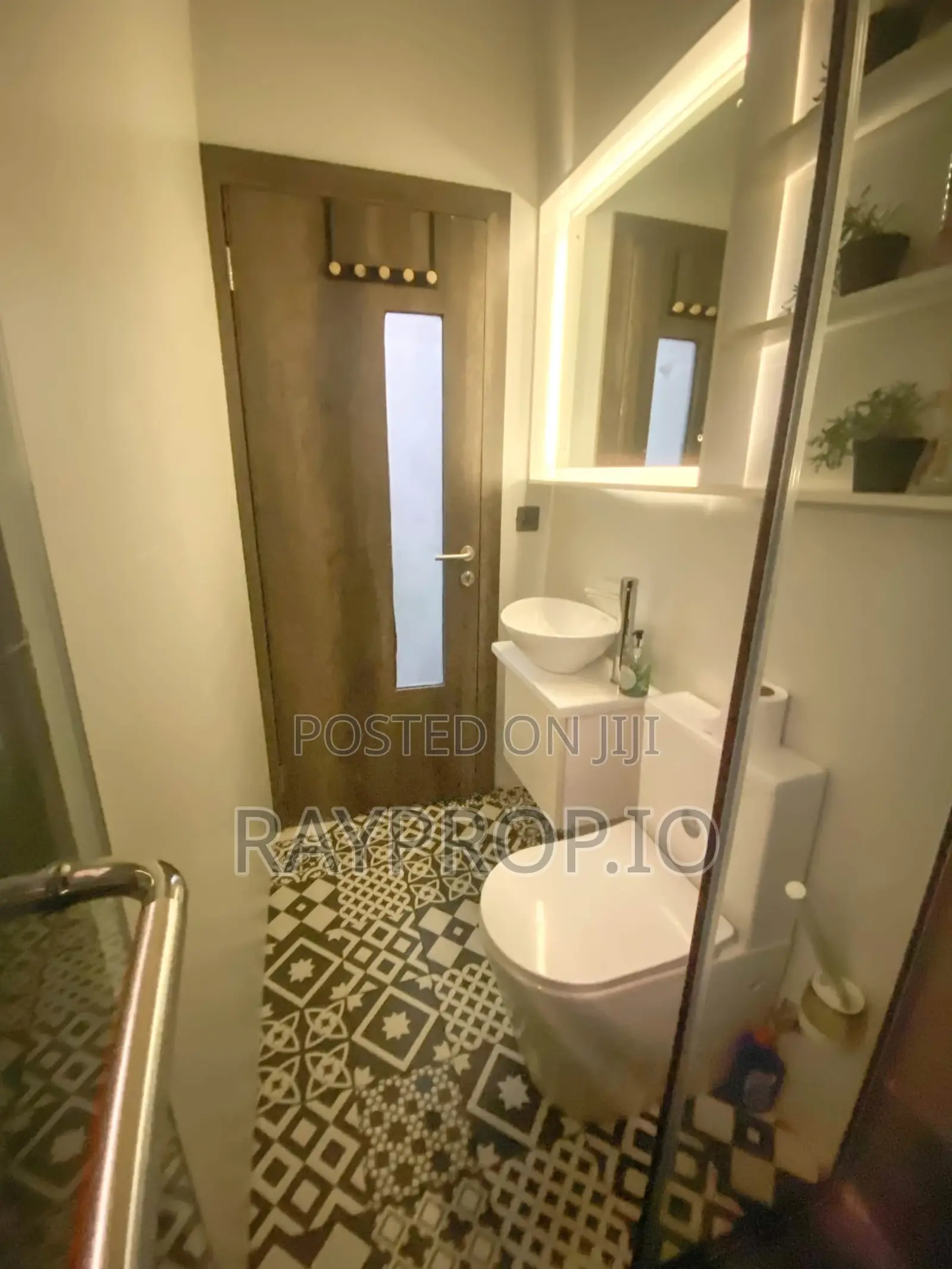 1 Bedroom Shortlet in Lekki Phase 1 in Lekki Phase 1