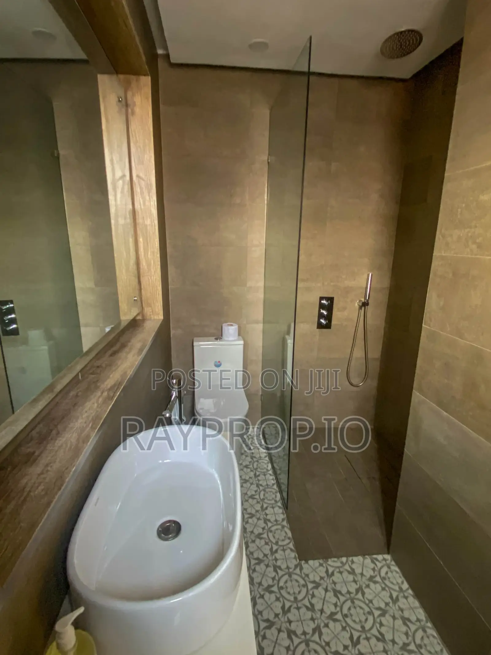 628920wu - 1 Bedroom Shortlet in Lekki Phase 1 in Lekki Phase 1
