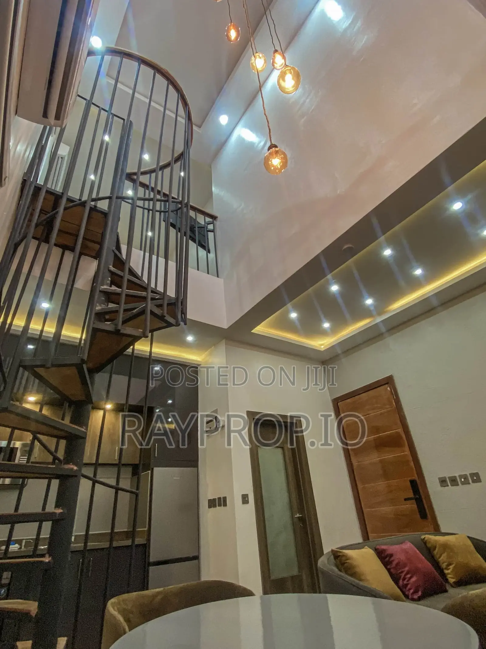 628920wu - 1 Bedroom Shortlet in Lekki Phase 1 in Lekki Phase 1