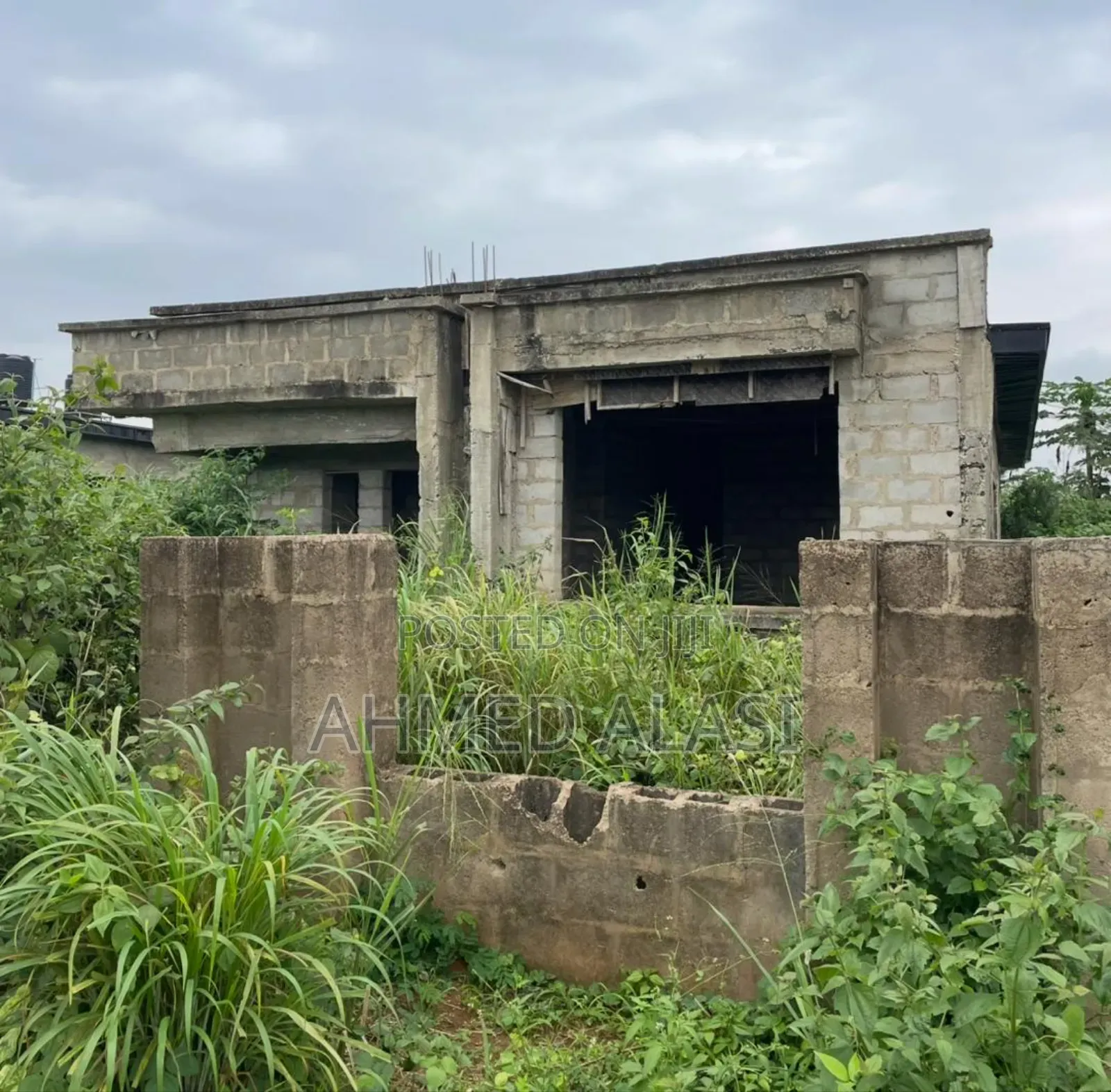 3bdrm Bungalow in Adron London Park, Ibadan for sale in Ibadan