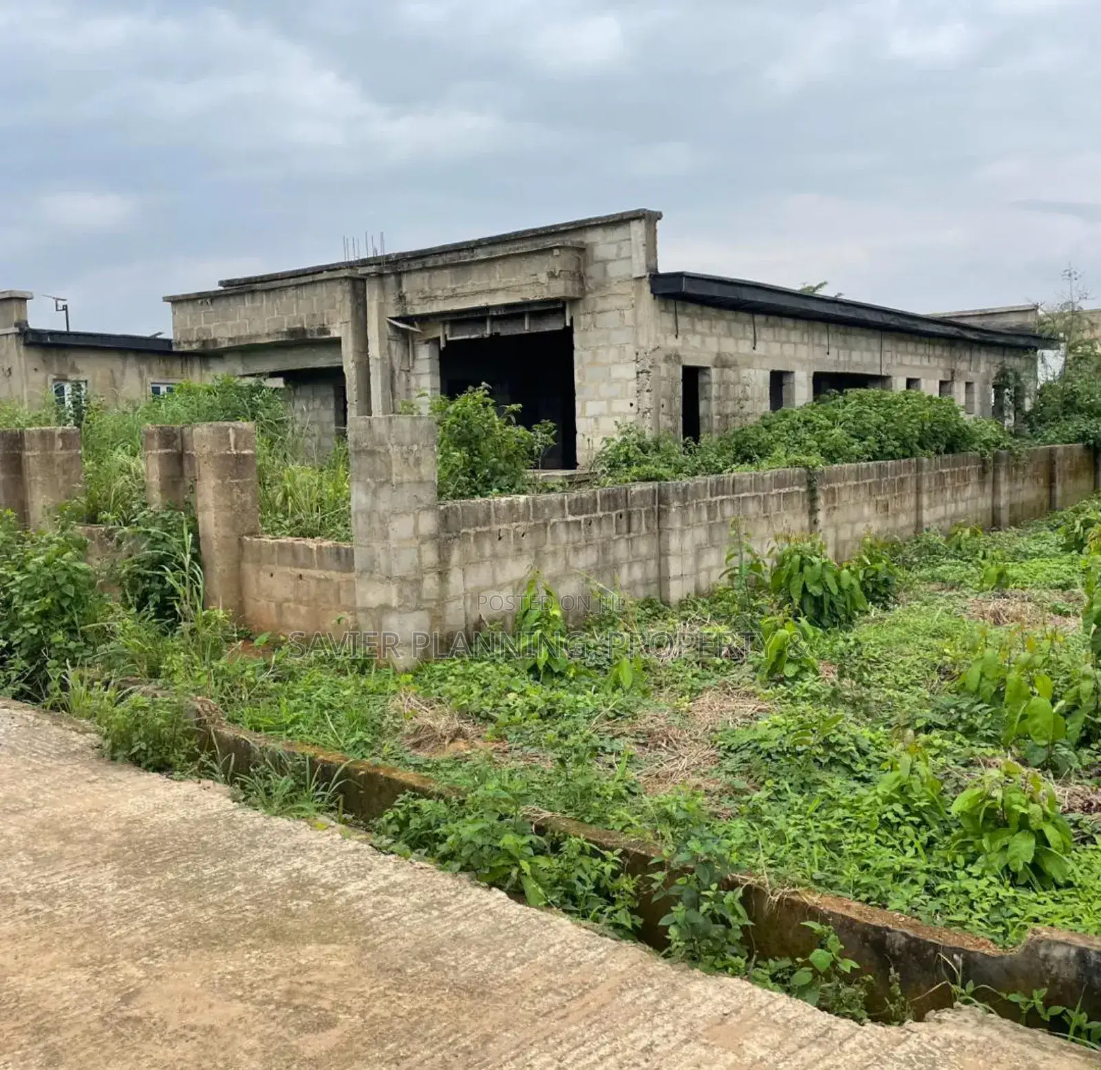 3bdrm Bungalow in Adron London Park, Ibadan for sale in Ibadan