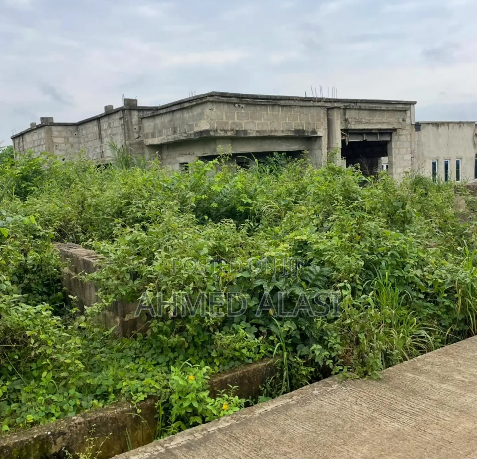 3bdrm Bungalow in Adron London Park, Ibadan for sale in Ibadan