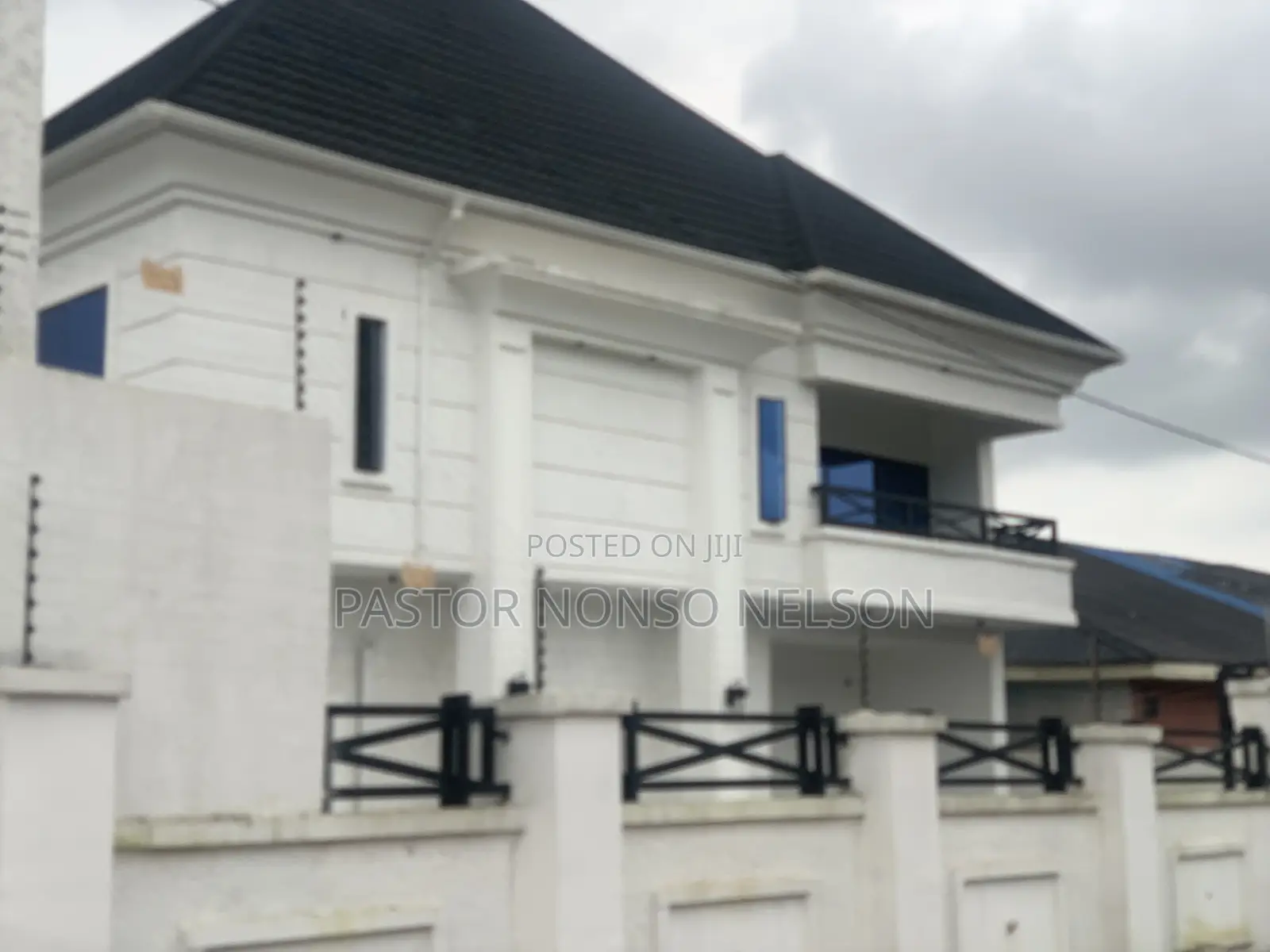 5bdrm Duplex in Layout, Owerri for sale in Owerri