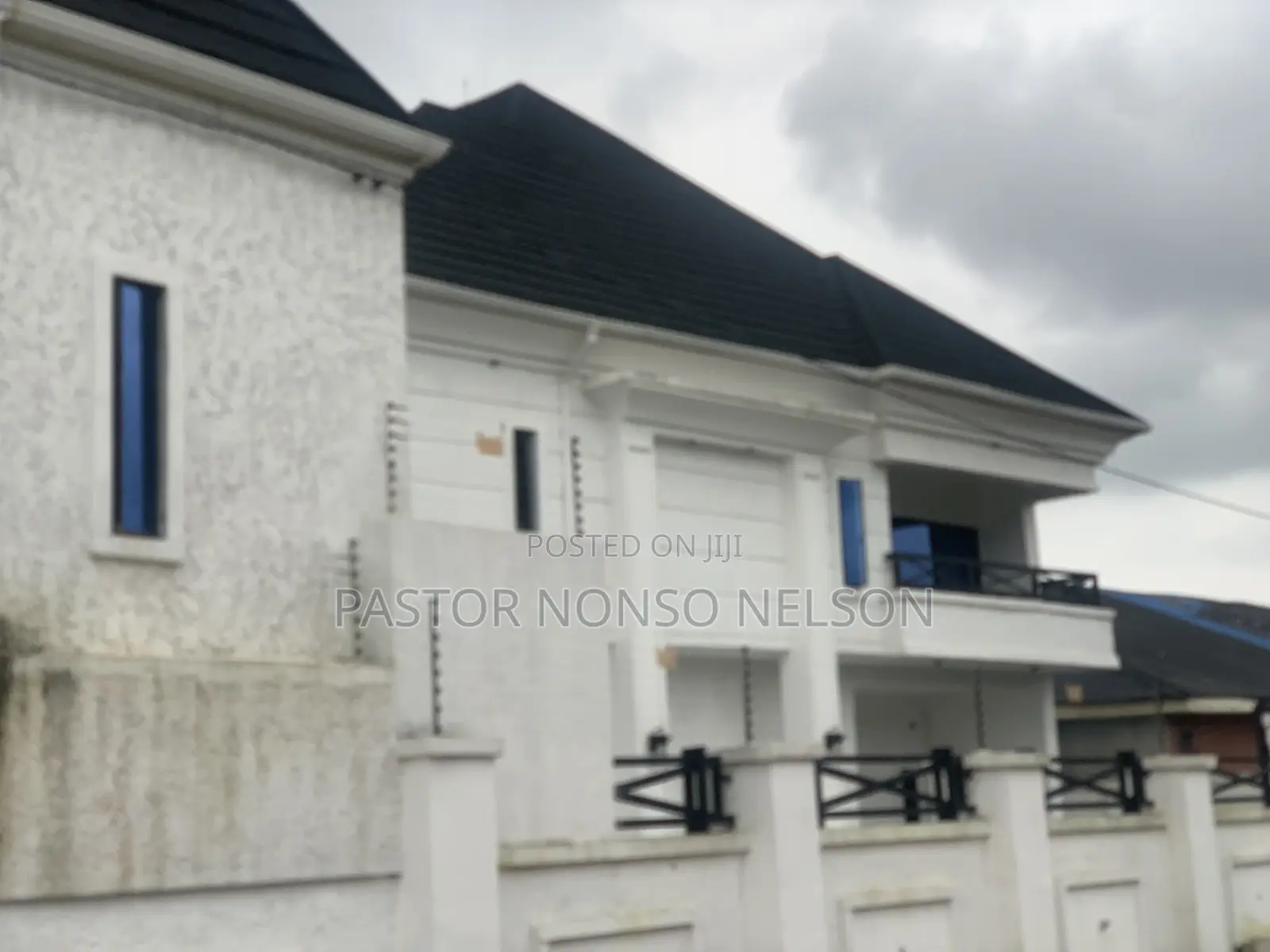 5bdrm Duplex in Layout, Owerri for sale in Owerri