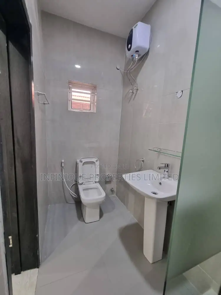 Luxury 3 Bedroom Apartment in Ikeja