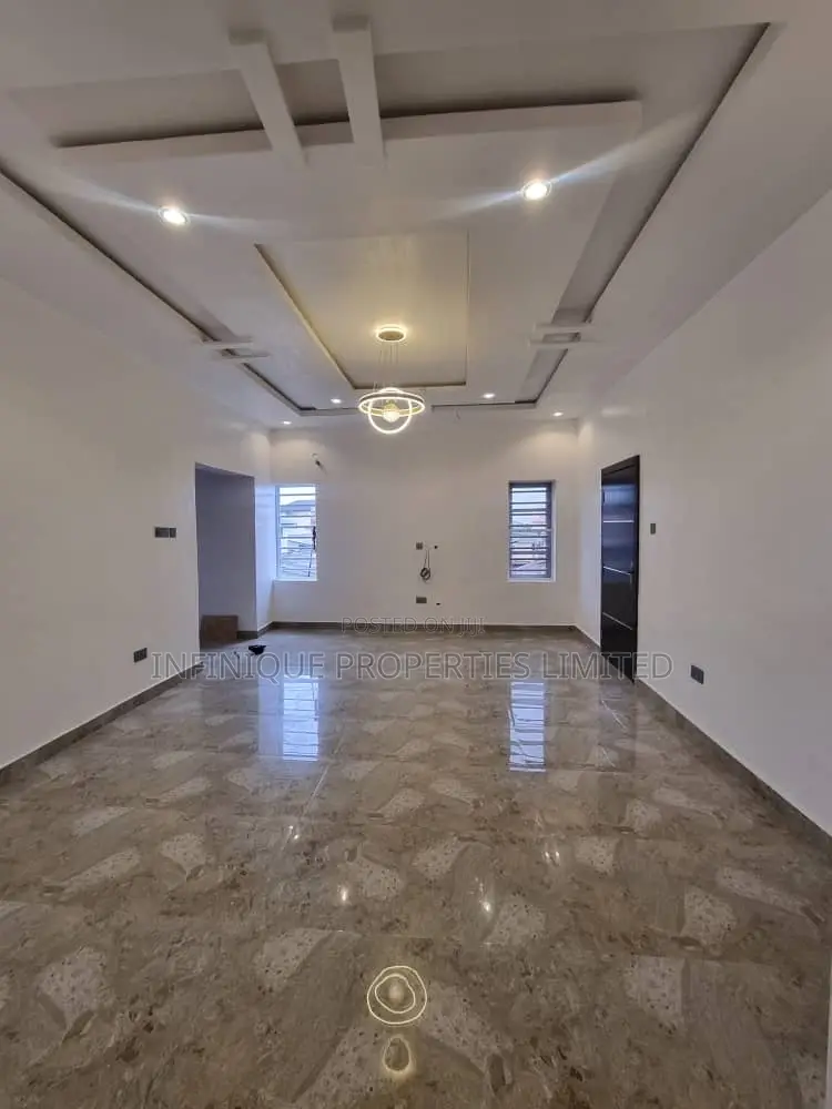 Luxury 3 Bedroom Apartment in Ikeja