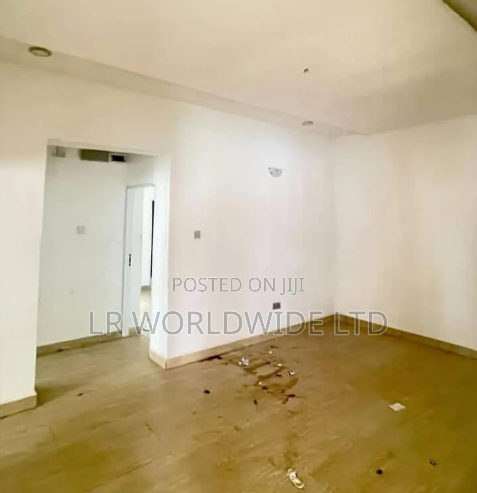 4bdrm Duplex in Lugbe District for sale in Lugbe District
