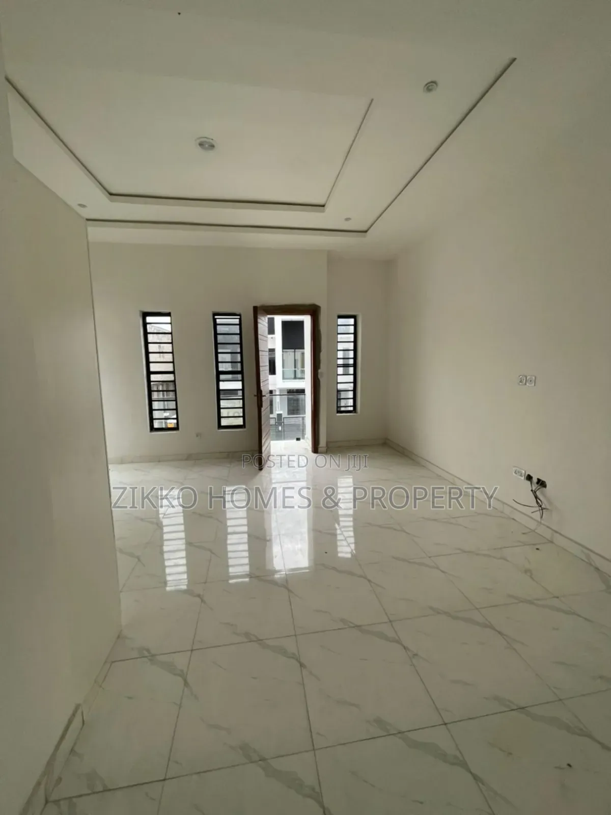 3bdrm Townhouse/Terrace in Ikota, Lekki for sale in Lekki