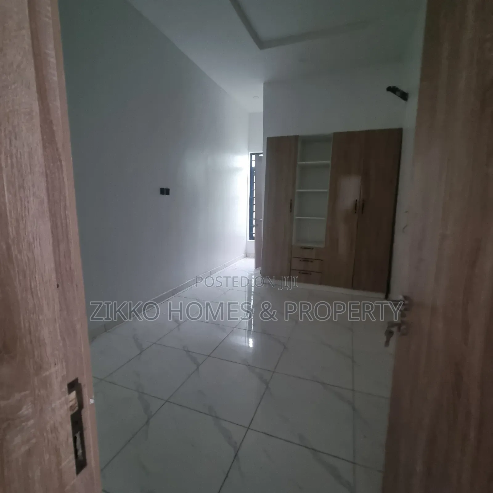3bdrm Townhouse/Terrace in Ikota, Lekki for sale in Lekki