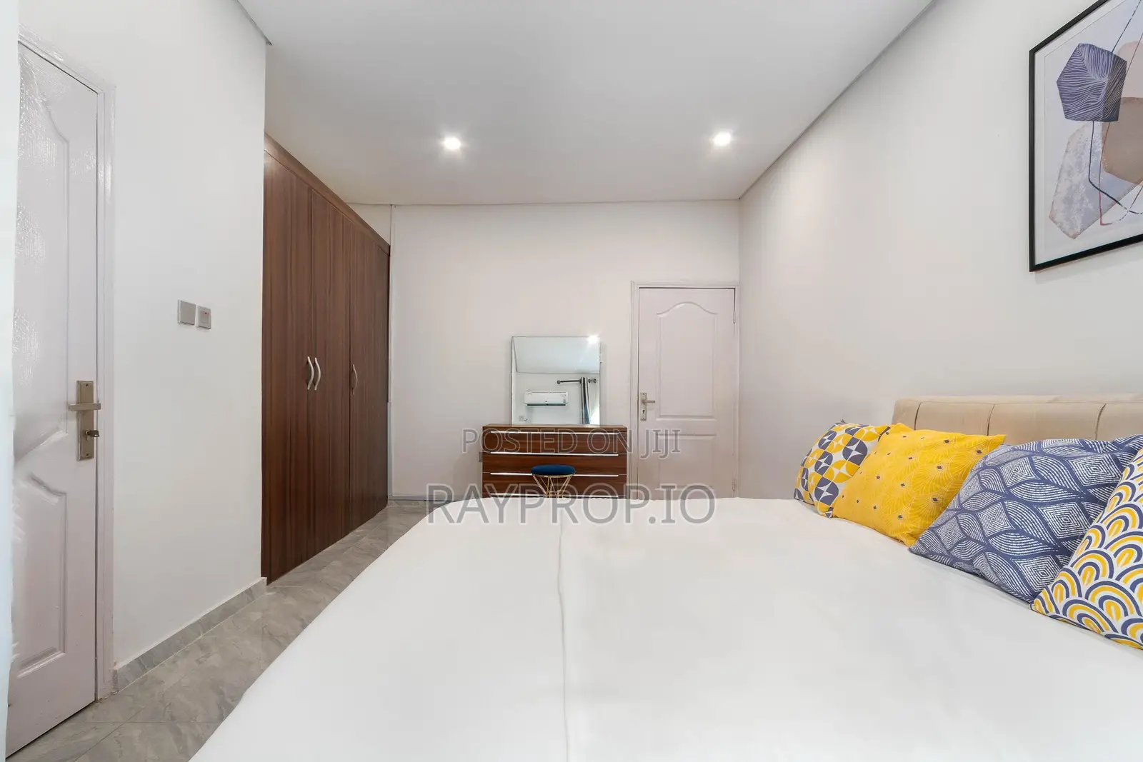 3 Bedroom Shortlet in Lekki Phase 1 in Lekki Phase 1