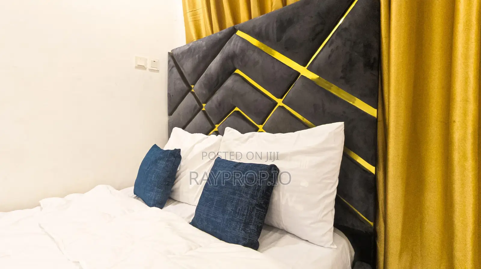 1 Bedroom Shortlet in Surulere in Adeniran Ogunsanya