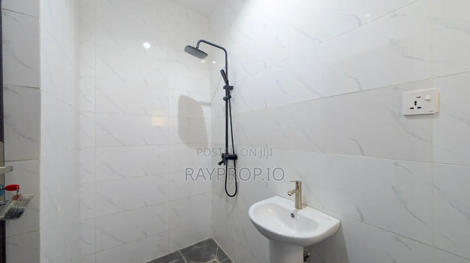 Studio Shortlet in Surulere in Adeniran Ogunsanya