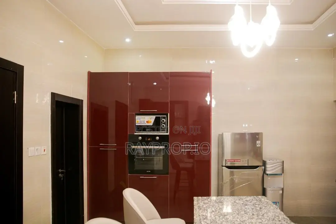 4 Bedroom Shortlet in Magodo in GRA Phase 2 Shangisha