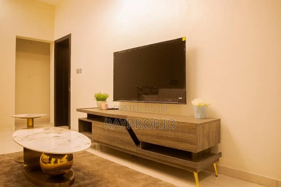 4 Bedroom Shortlet in Magodo in GRA Phase 2 Shangisha