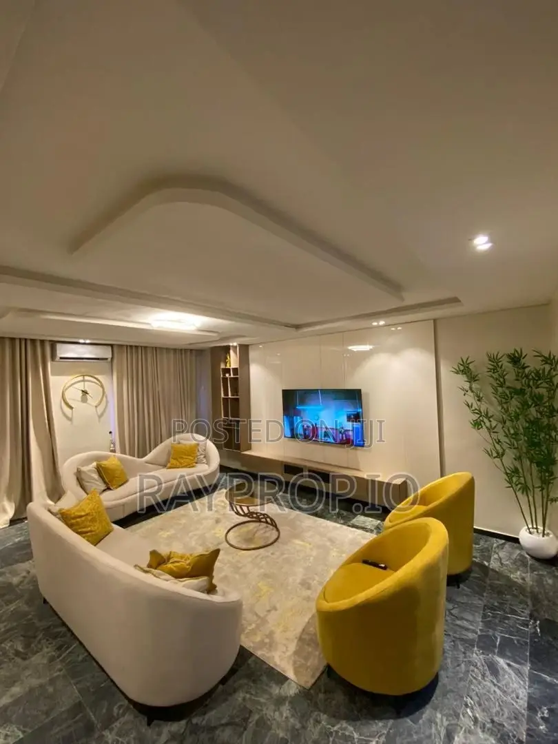 287291sz - 2 Bedroom Shortlet in Magodo in GRA Phase 2 Shangisha