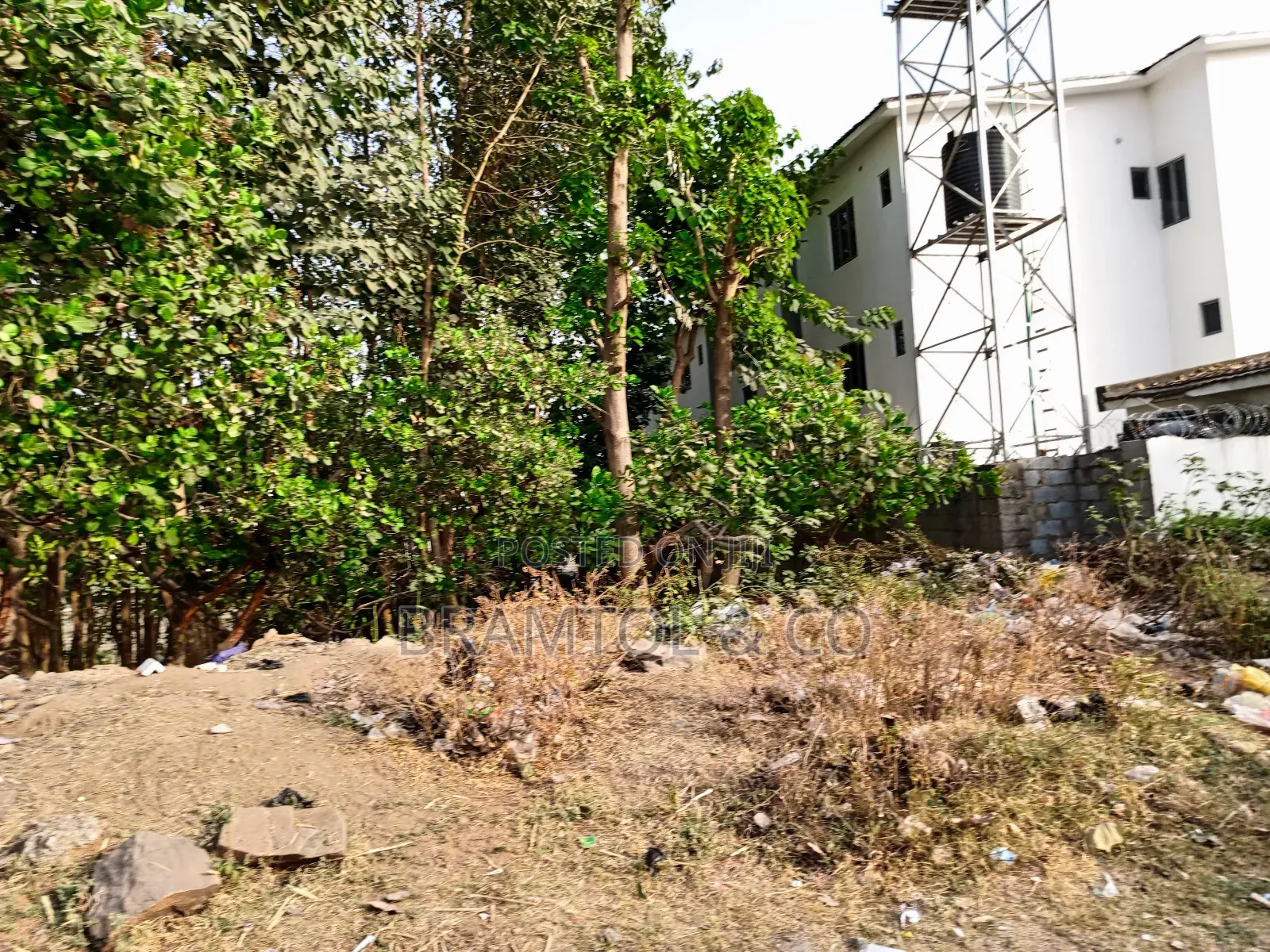 1700sqm Cofo Residential With Old Building in Maitama