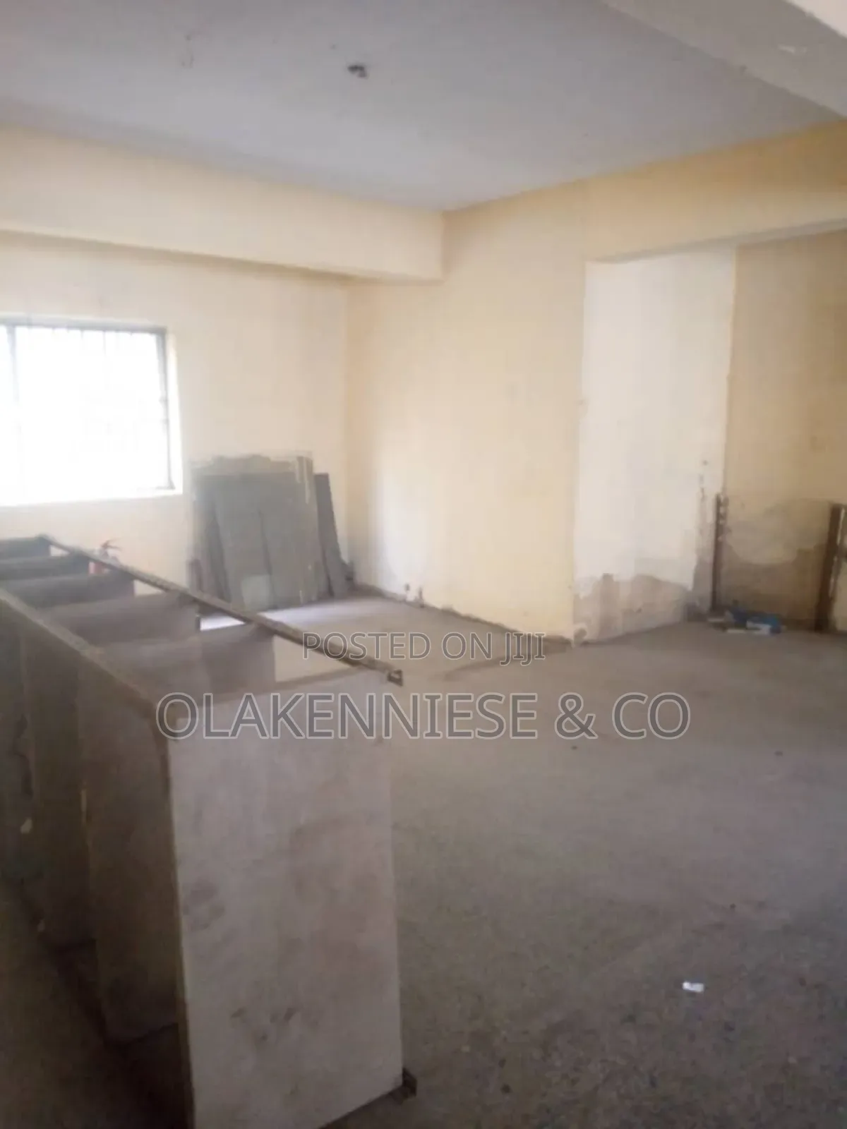 200sqm Ground Floor Open Plan Office Space in Yaba