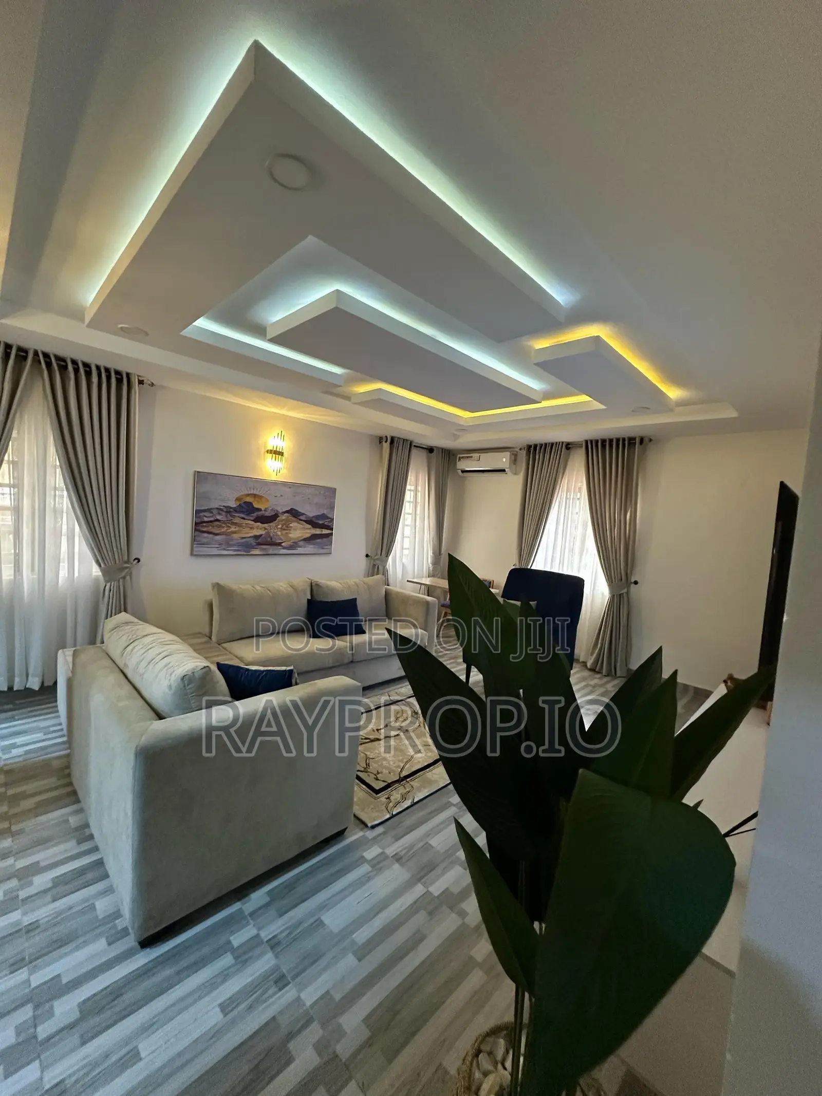397292fx - 2 Bedroom Shortlet in Surulere in Ojuelegba