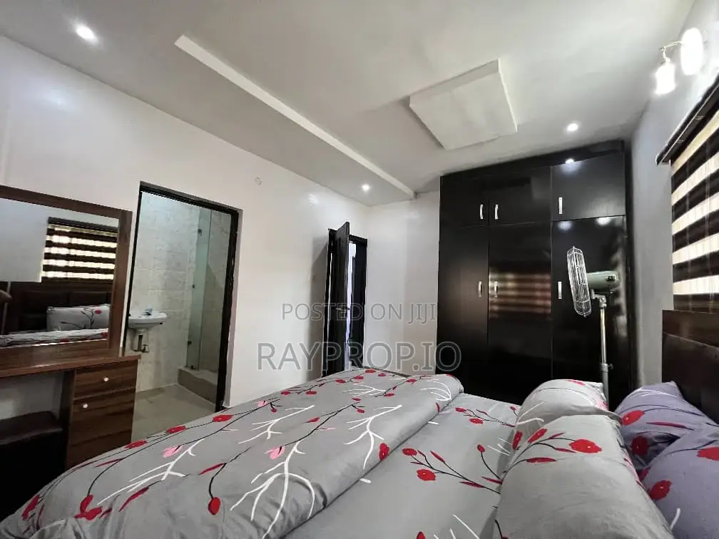 980762fg - 3 Bedroom Shortlet in Ajao Estate in Airport Road / Ikeja