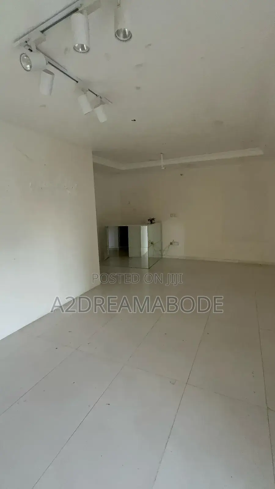 5bdrm Duplex in Victoria Island for sale in Victoria Island