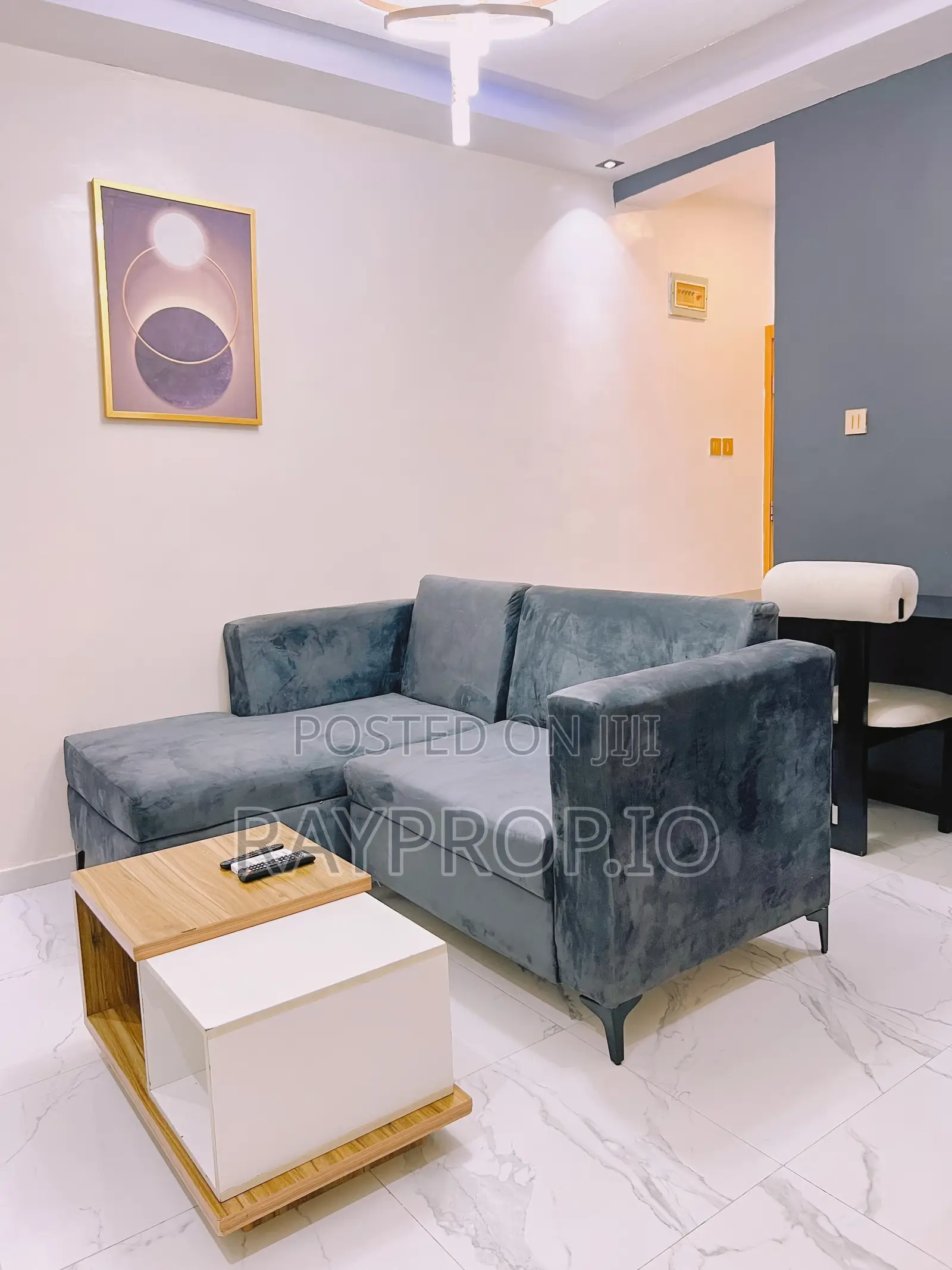 733908jn - 1 Bedroom Shortlet In Ilupeju in Town Planning Way