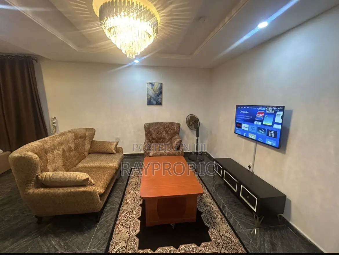 986502rb - Studio Shortlet in Magodo Phase 1 in GRA Phase 1