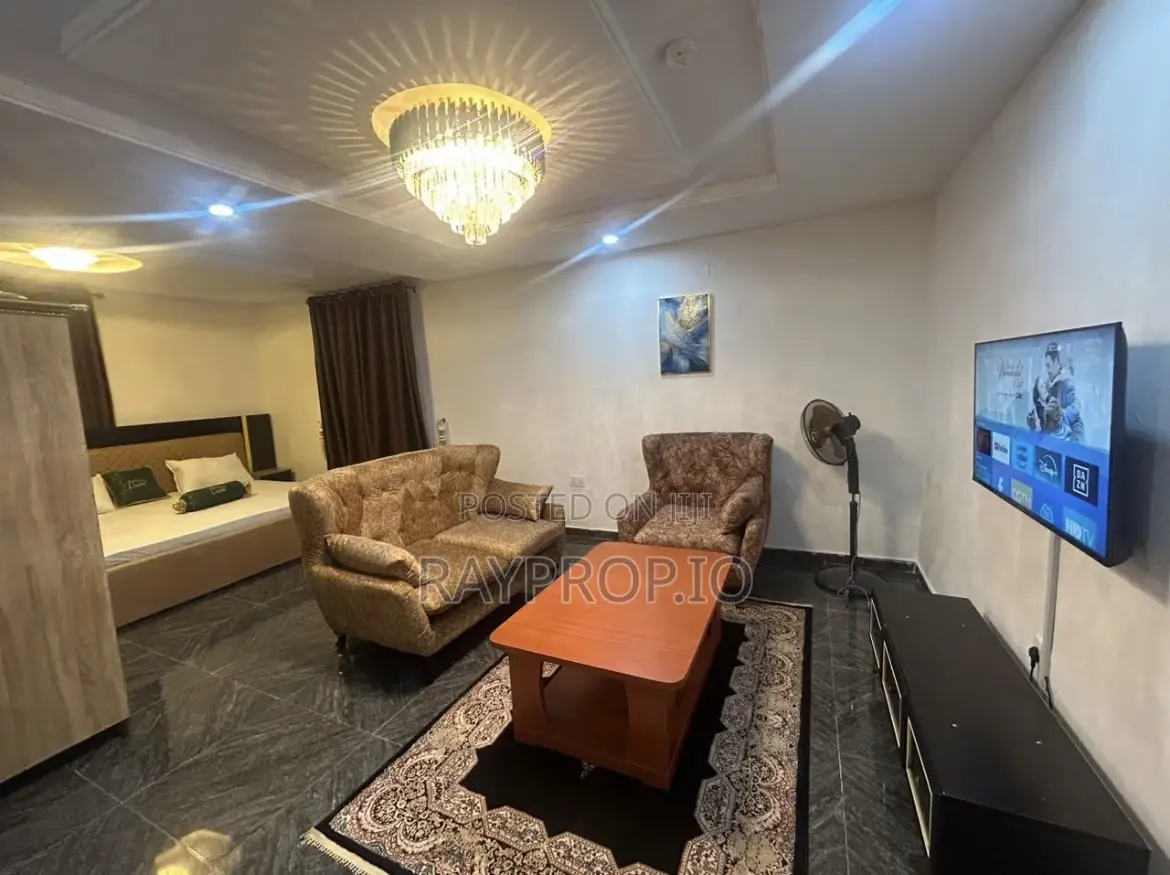 986502rb - Studio Shortlet in Magodo Phase 1 in GRA Phase 1