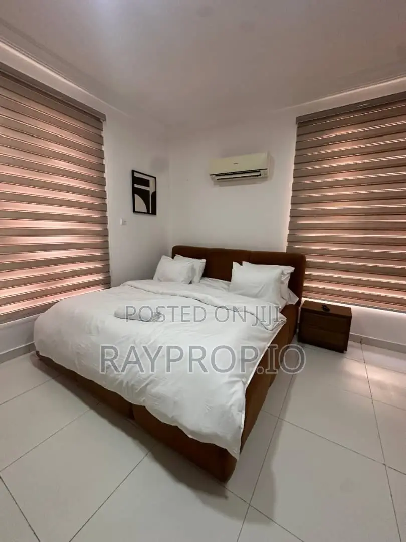 152871cb - 2 Bedroom Shortlet in Ikoyi in Awolowo Road