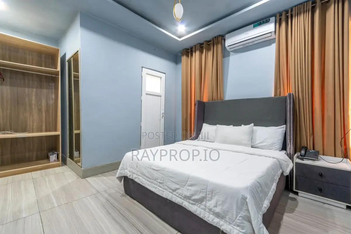 341356hm - 1 Bedroom Shortlet in Ikota Gra in Ikota