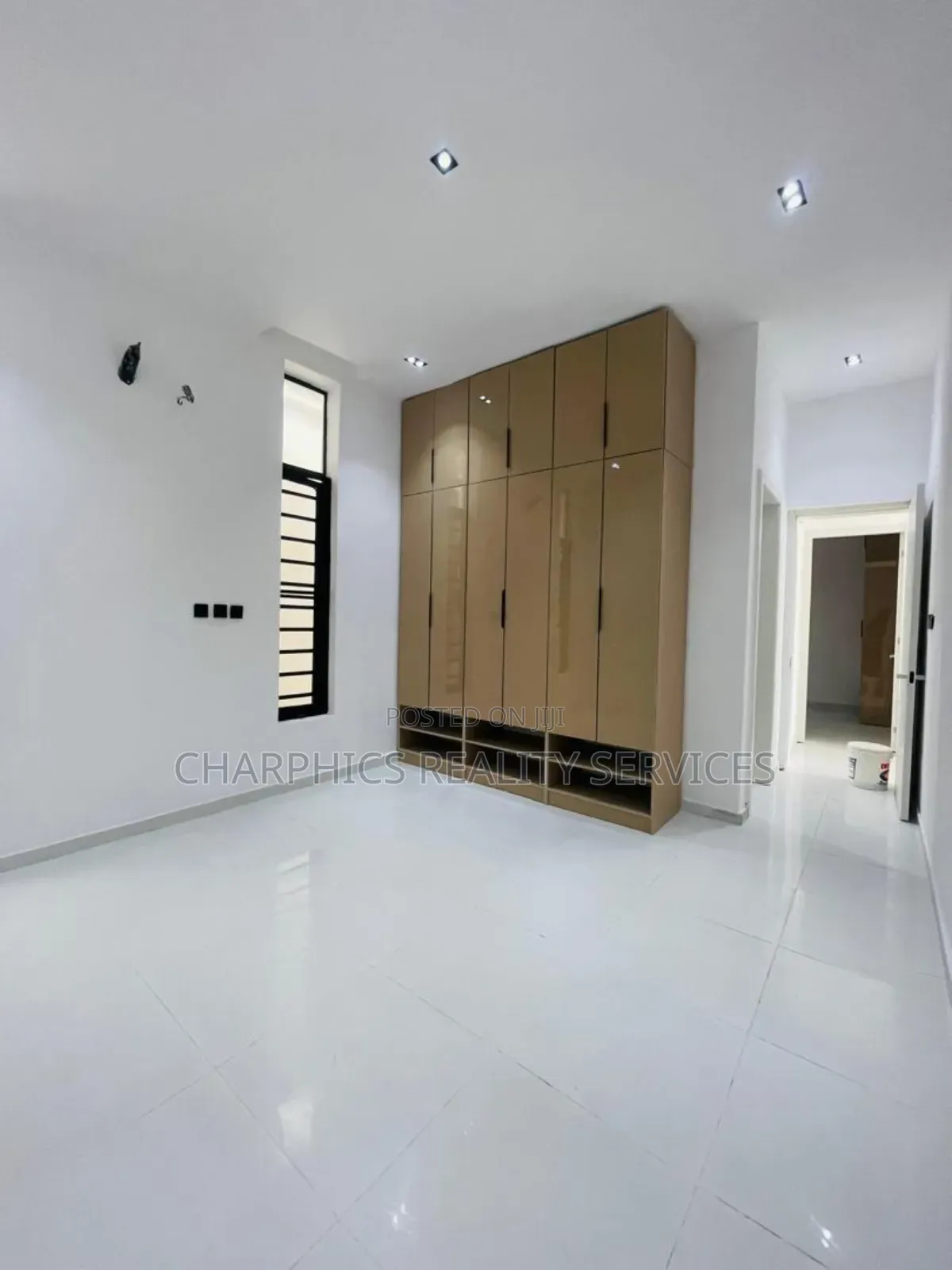 5bdrm Duplex in Ajah for sale in Ajah