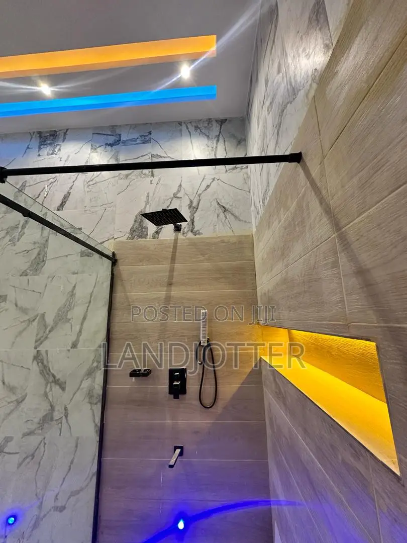 Furnished 6bdrm Duplex in Landsjotter, Asokoro for sale in Asokoro