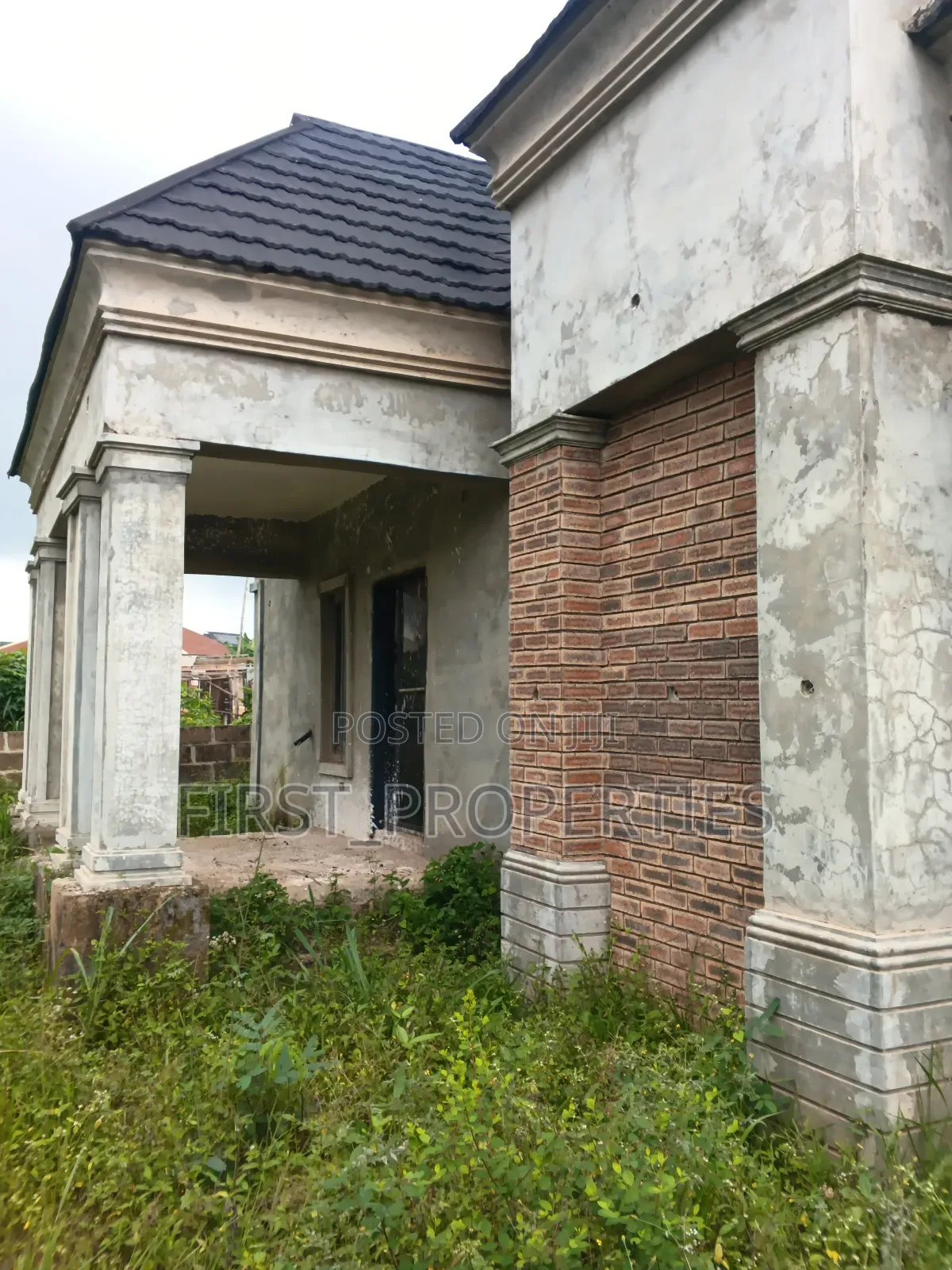 4bdrm Bungalow in Moganna Estate, Ibadan for sale in Ibadan