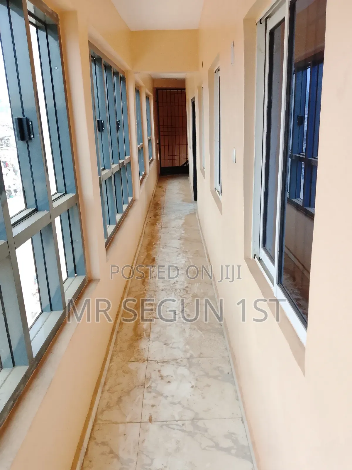 Office and Hall Space to Let in Dugbe (Onireke)