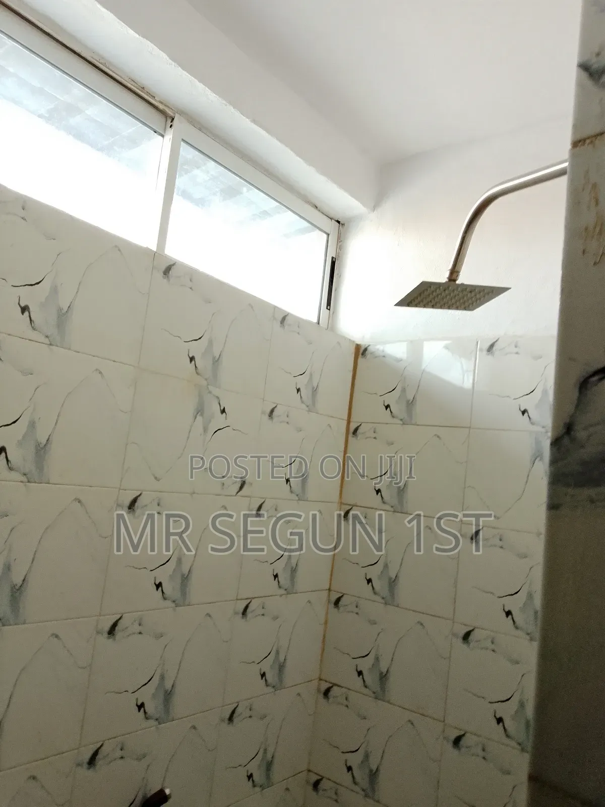 Office and Hall Space to Let in Dugbe (Onireke)