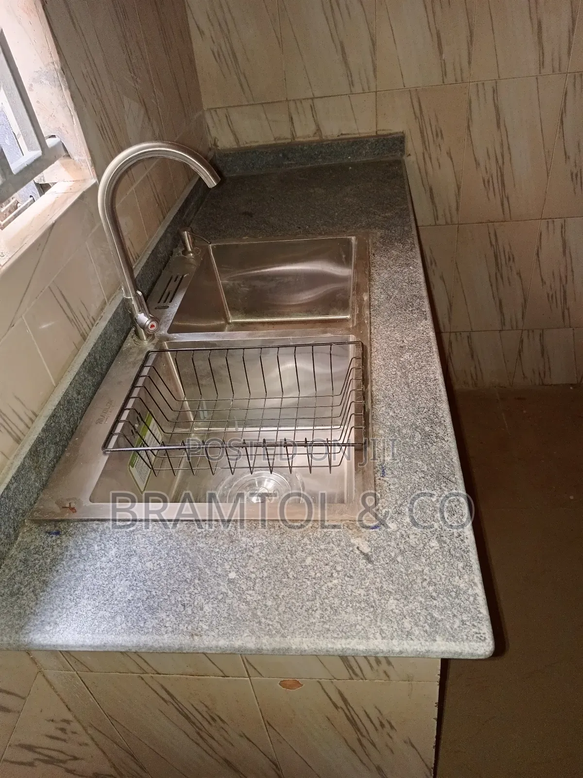3bdrm Block of Flats in Durumi for rent in Durumi