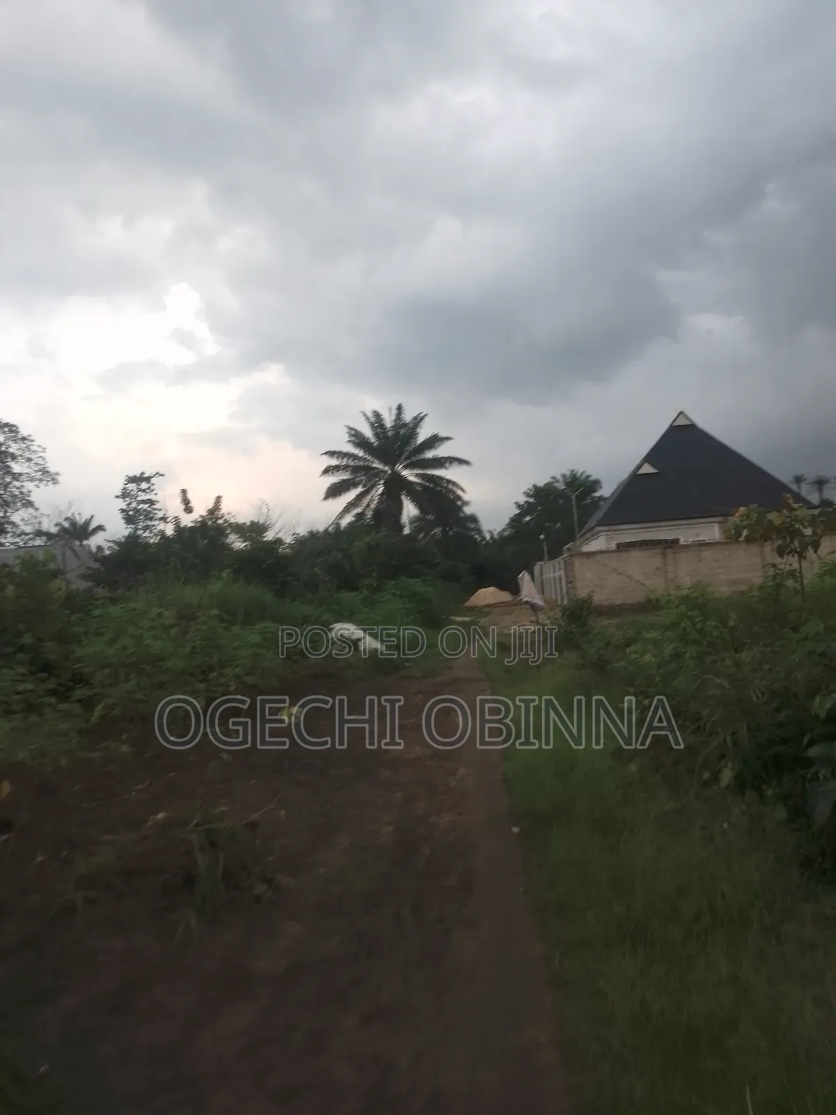 Distress Buy And Build Plot At Ulakwo Etche in Port-Harcourt