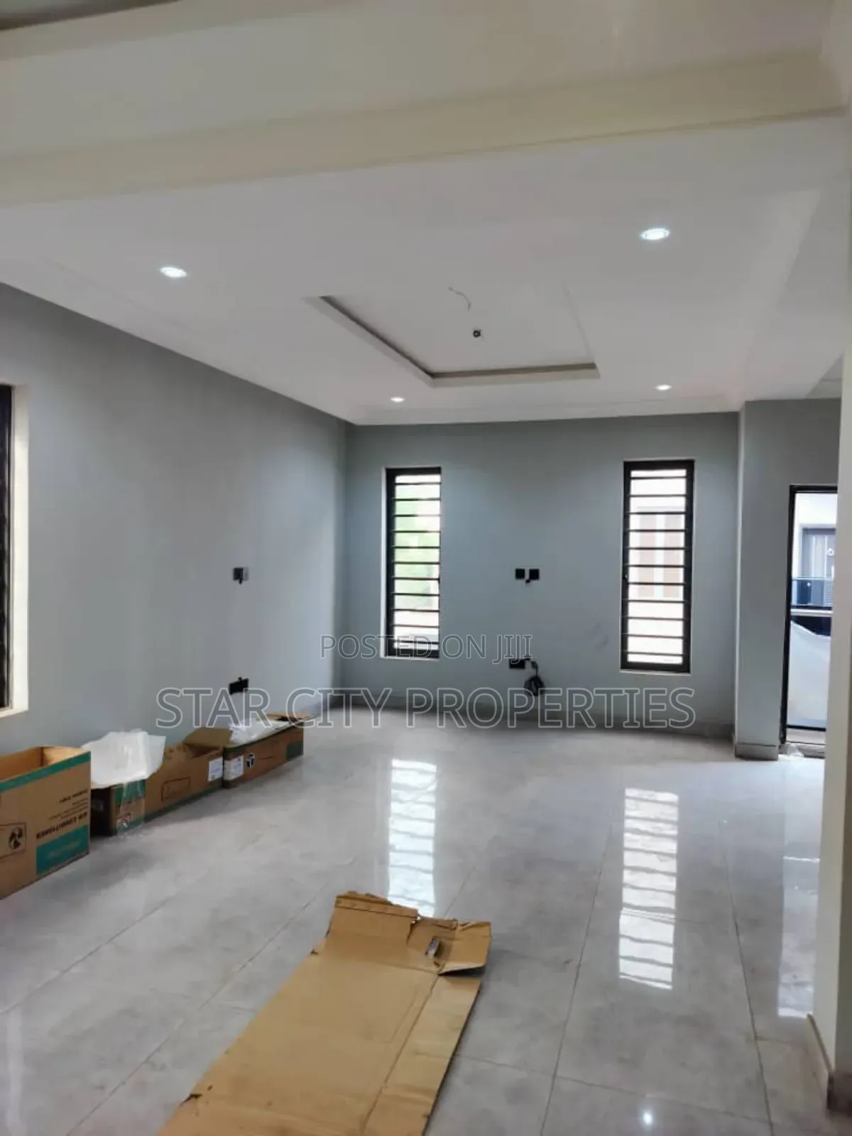 4bdrm Duplex in Shonibare for sale in Shonibare Estate