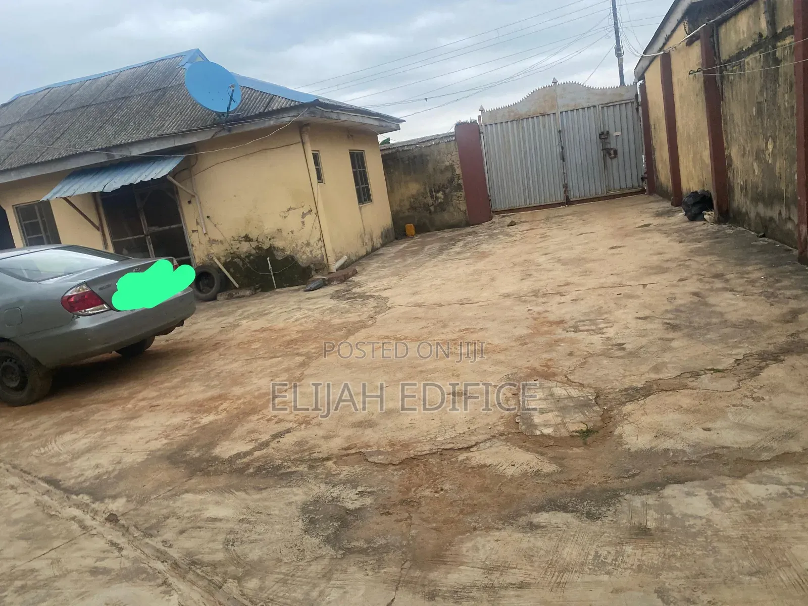 Furnished 10bdrm Block of Flats in Eleshin, Ijede / Ikorodu for sale in Ijede / Ikorodu