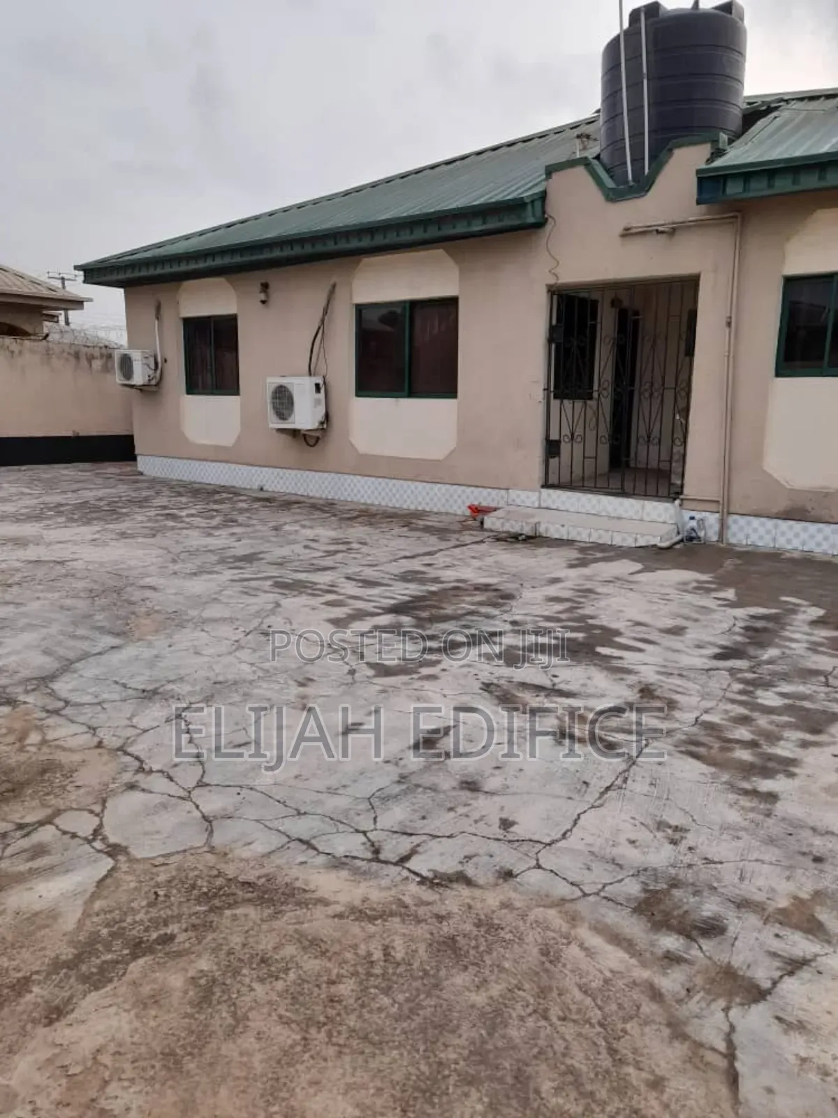 Furnished 4bdrm Bungalow in Ibeshe for sale in Ibeshe / Ikorodu