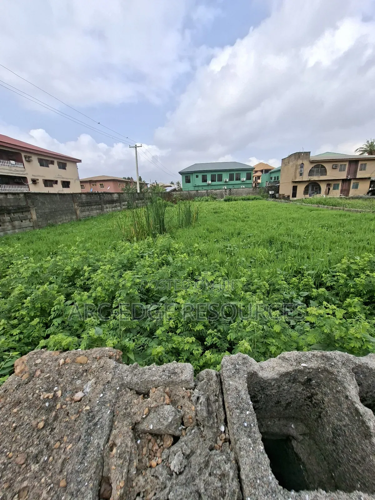 965sqm Cornerpiece Residential/Commercial Land in Ago Palace