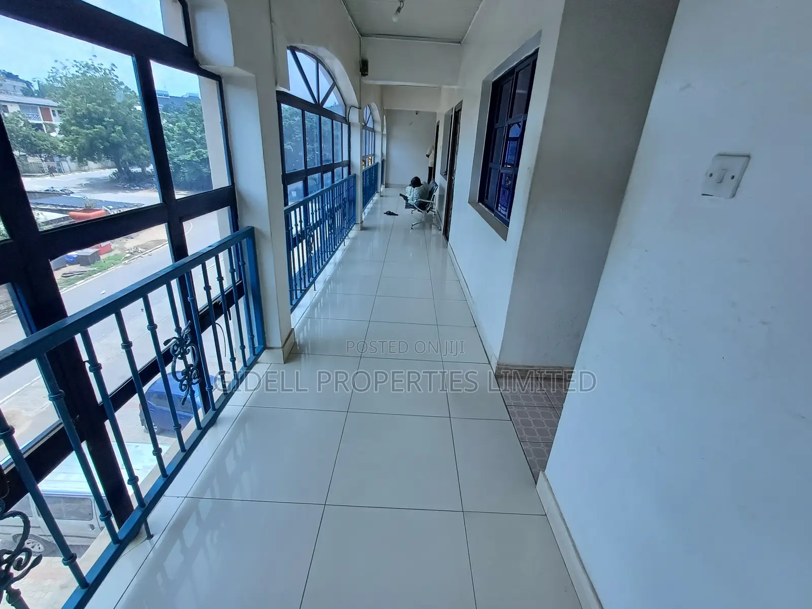 182sqm Shop / Office Space on the Second Floor in Maitama