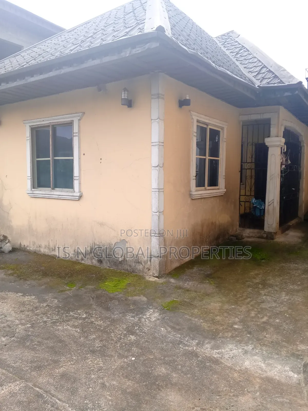 3bdrm House in Army Estate, Warri for sale in Warri