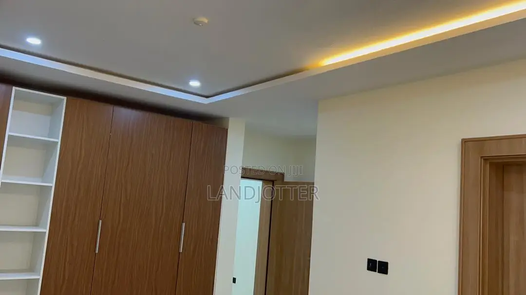 4bdrm Townhouse/Terrace in Landsjotter, Jahi for sale in Jahi