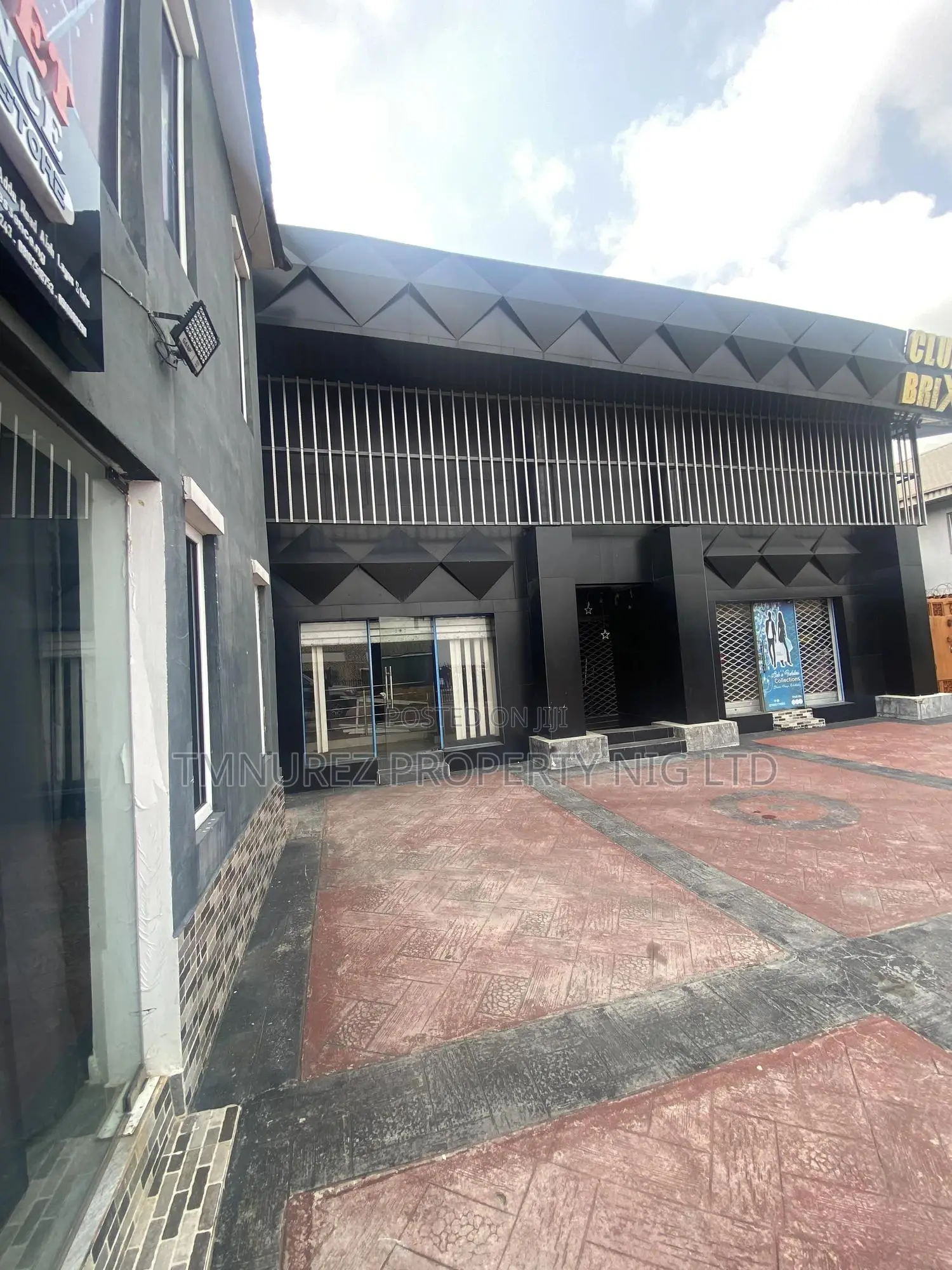 Groundfloor Open Spaces to Let at Addo Road Ajah in Ado / Ajah