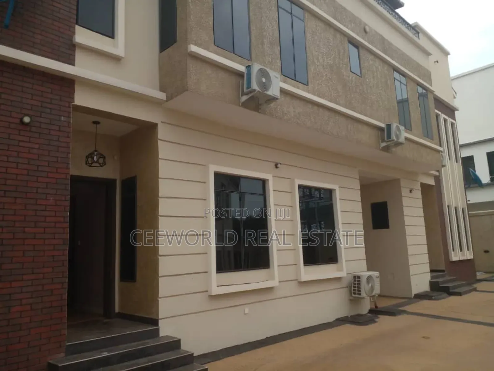 Furnished 4bdrm Duplex in Main Jericho Gra for rent in Jericho