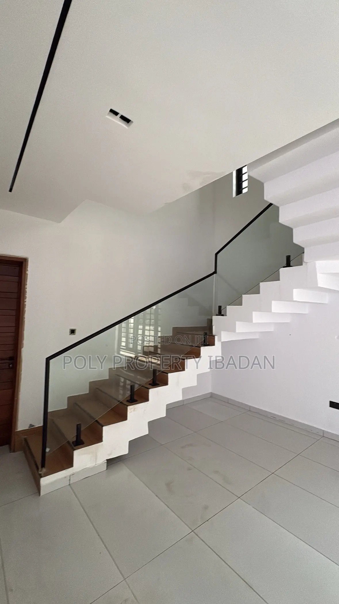 4bdrm Duplex in Kolapo Ishola Gra, Ibadan for sale in Ibadan