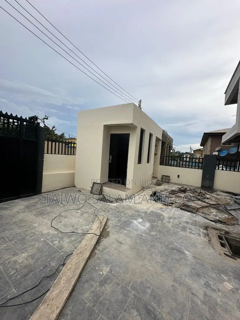 4bdrm Duplex in Agodi for sale in Agodi