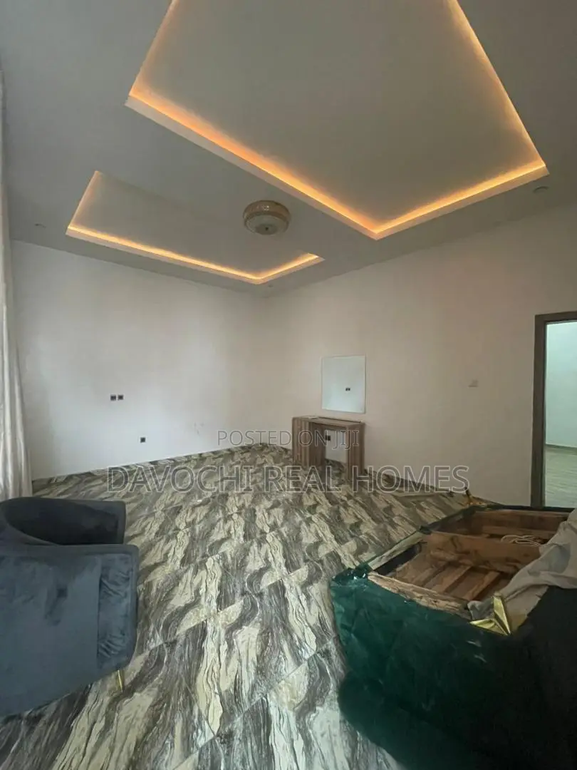 2bdrm Apartment in Ikota for rent in Ikota