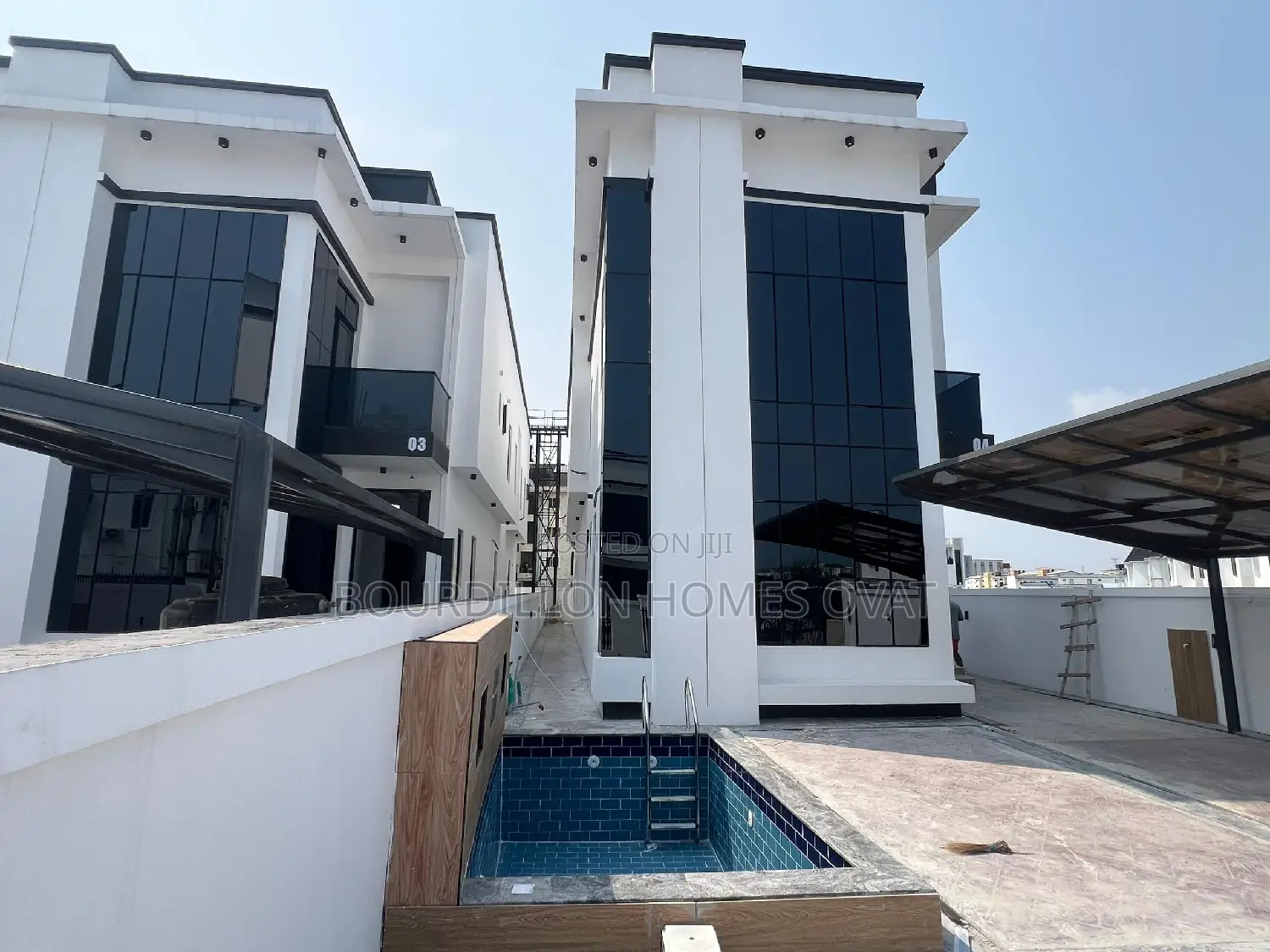 5bdrm Duplex in Lekki for sale in Lekki