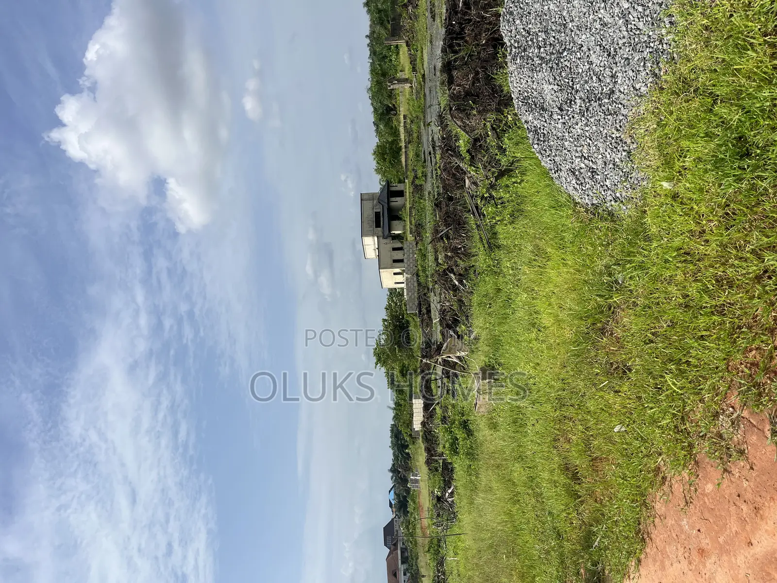 Dry Land Available for Sale in Arepo in Berger